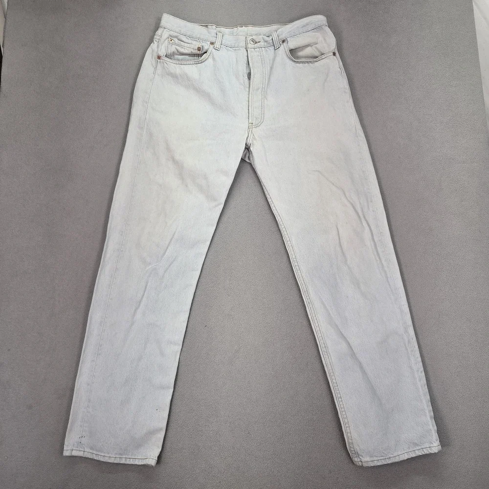 Vintage Levis 501 Jeans Mens Light Wash Button USA Faint‎ Stains 90s Fits 34x29
